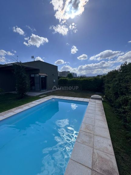 Casa en Venta en Maipu, Mendoza