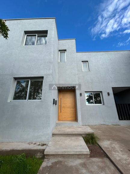 Casa en Venta en Maipu, Mendoza