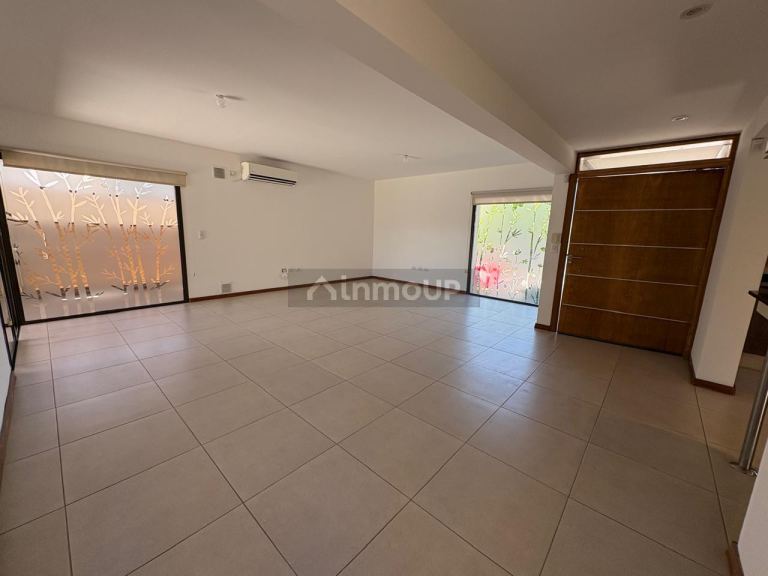 Casa en Alquiler en Maipu, Mendoza