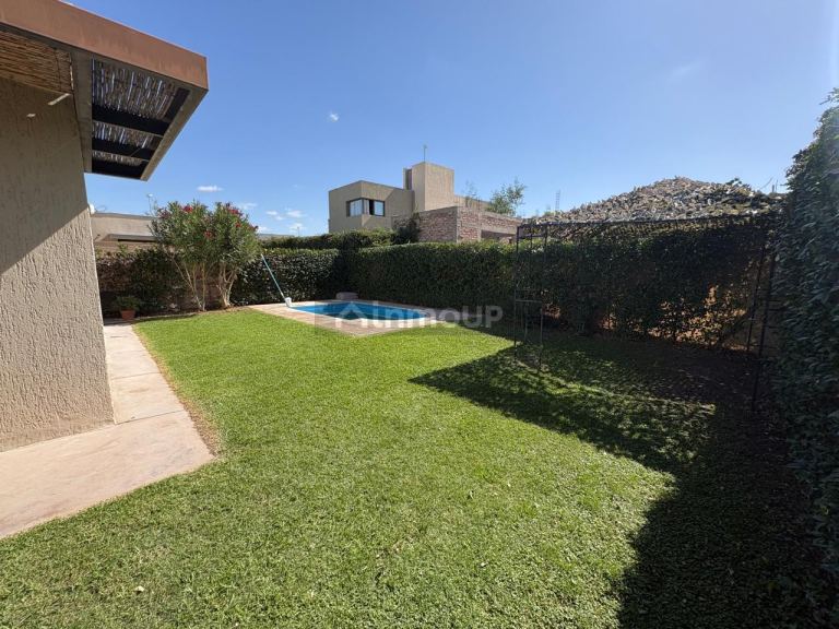 Casa en Alquiler en Maipu, Mendoza