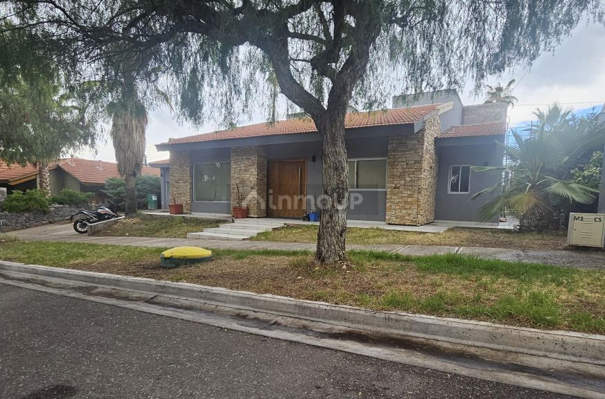 Casa en Venta en Capital, Mendoza