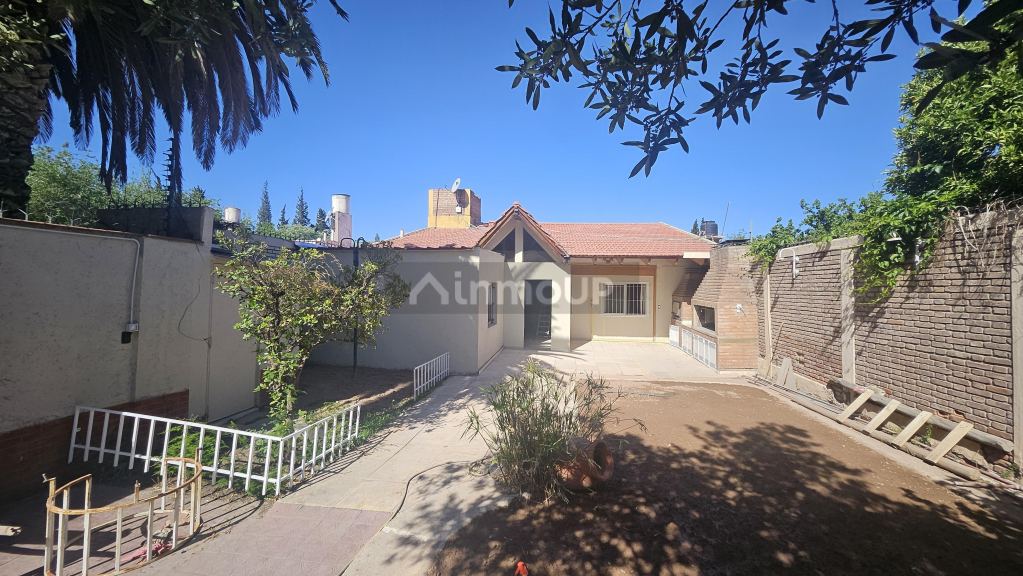 Casa en Venta en Capital, Mendoza