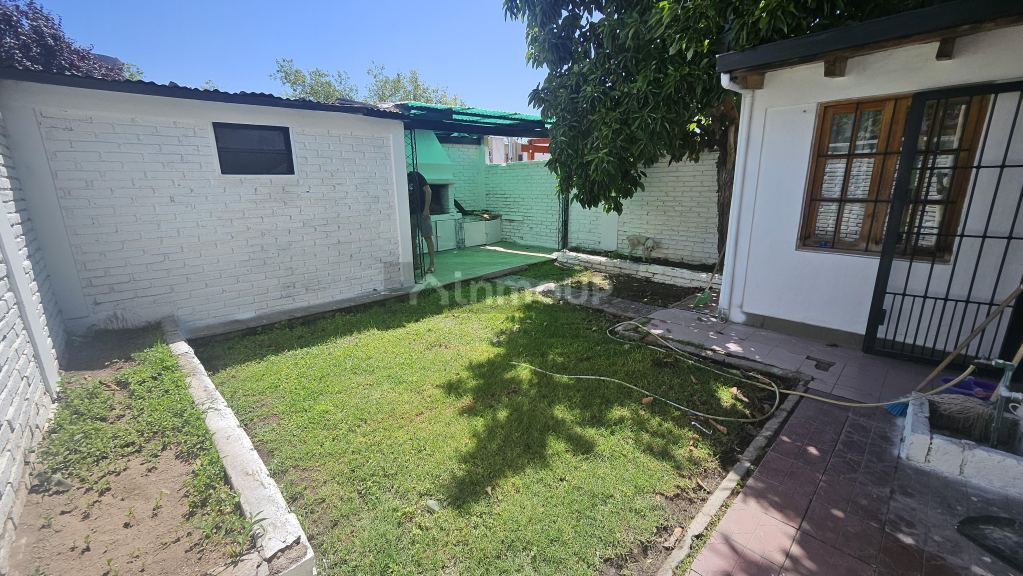 Casa en Venta en Guaymallen, Mendoza