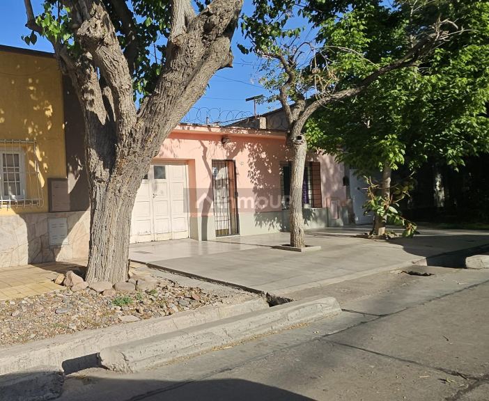 Casa en Venta en Guaymallen, Mendoza