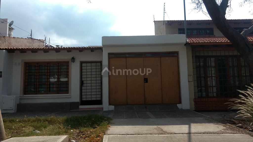 Casa en Alquiler en Godoy Cruz, Mendoza