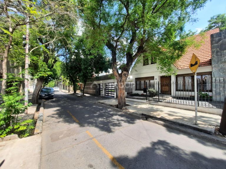 Casa en Venta en Capital, Mendoza