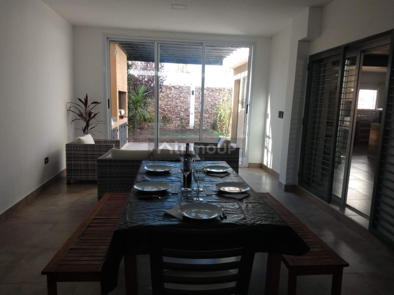 Casa en Alquiler en Lujan de Cuyo, Mendoza