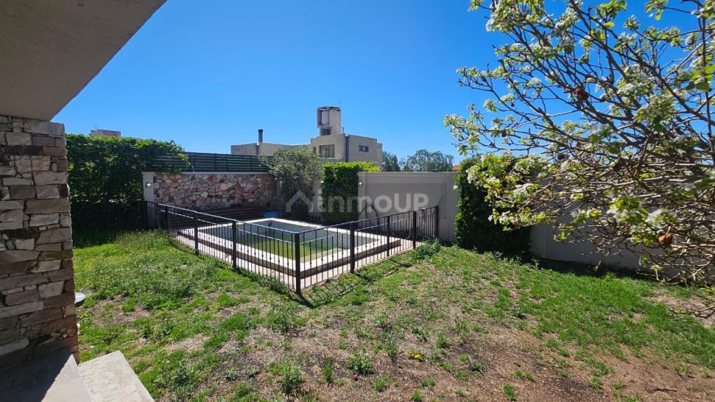 Casa en Venta en Las Heras, Mendoza