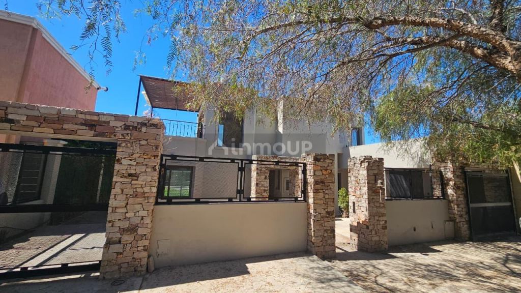 Casa en Venta en Las Heras, Mendoza