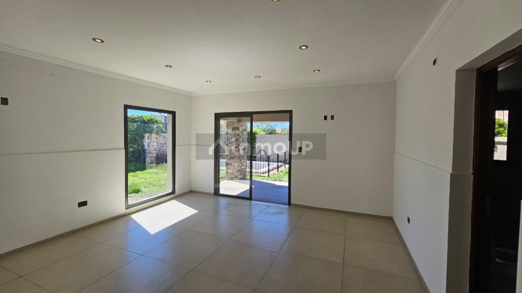 Casa en Venta en Las Heras, Mendoza