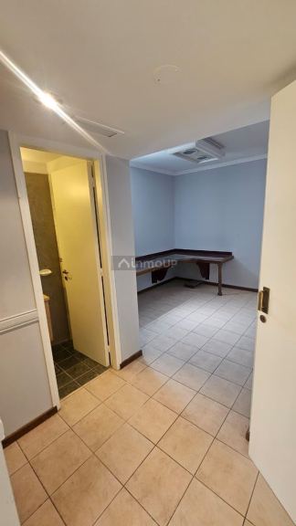 Oficina en Venta en Capital, Mendoza