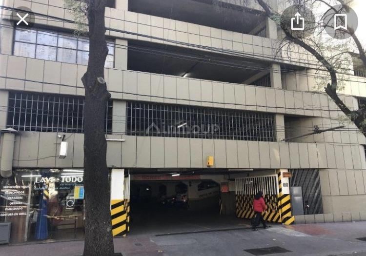 Cochera en Venta en Capital, Mendoza