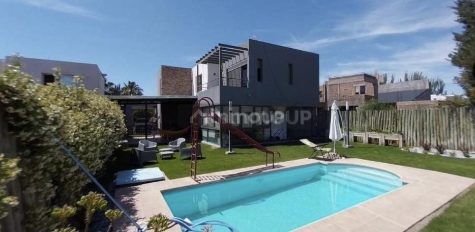Casa en Venta en Maipu, Mendoza