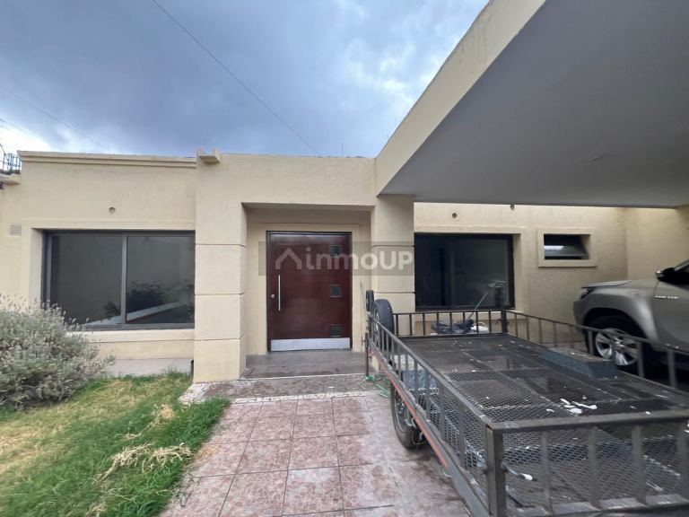 Casa en Venta en Las Heras, Mendoza