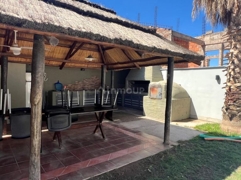 Casa en Venta en Las Heras, Mendoza