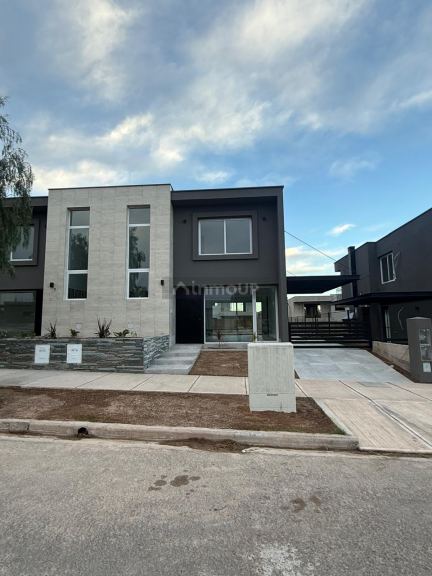Duplex en Alquiler en Capital, Mendoza