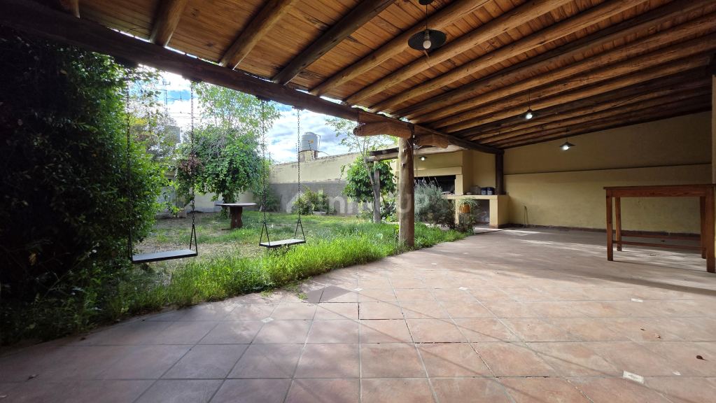 Casa en Alquiler en Maipu, Mendoza