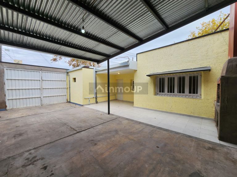 Casa en Alquiler en Maipu, Mendoza