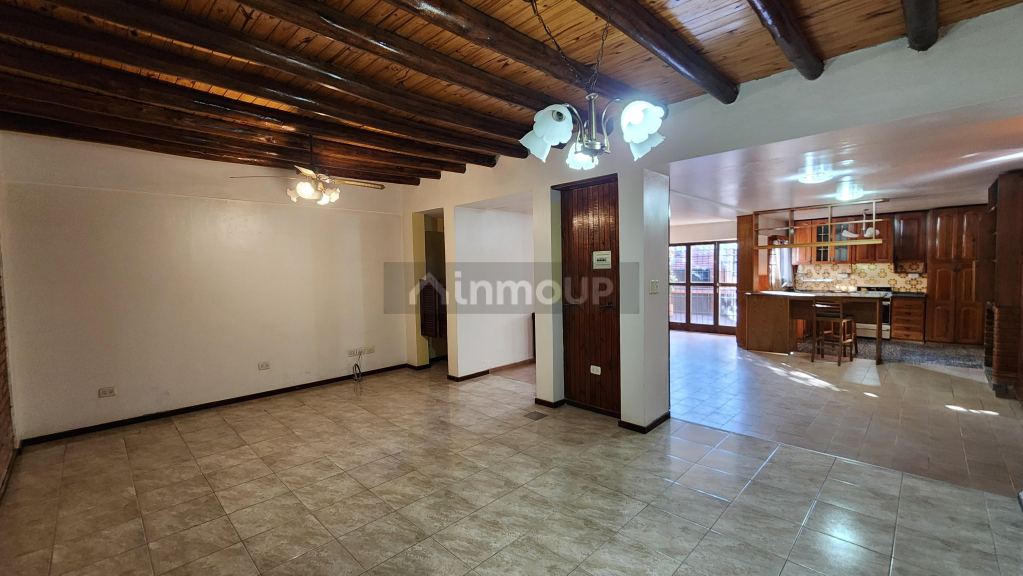 Casa en Alquiler en Maipu, Mendoza