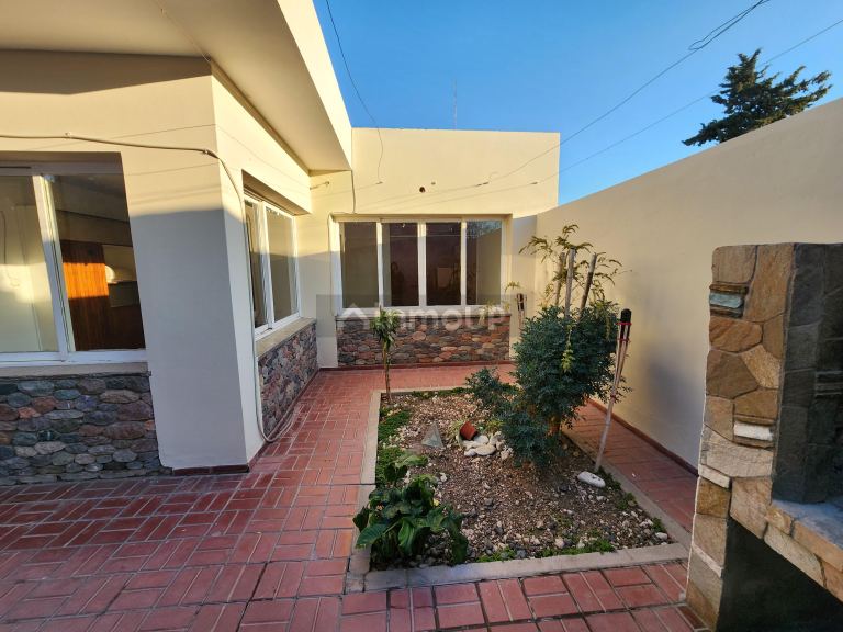 Edificio en Venta en Maipu, Mendoza
