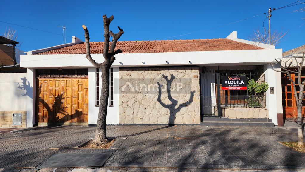 Casa en Alquiler en Maipu, Mendoza
