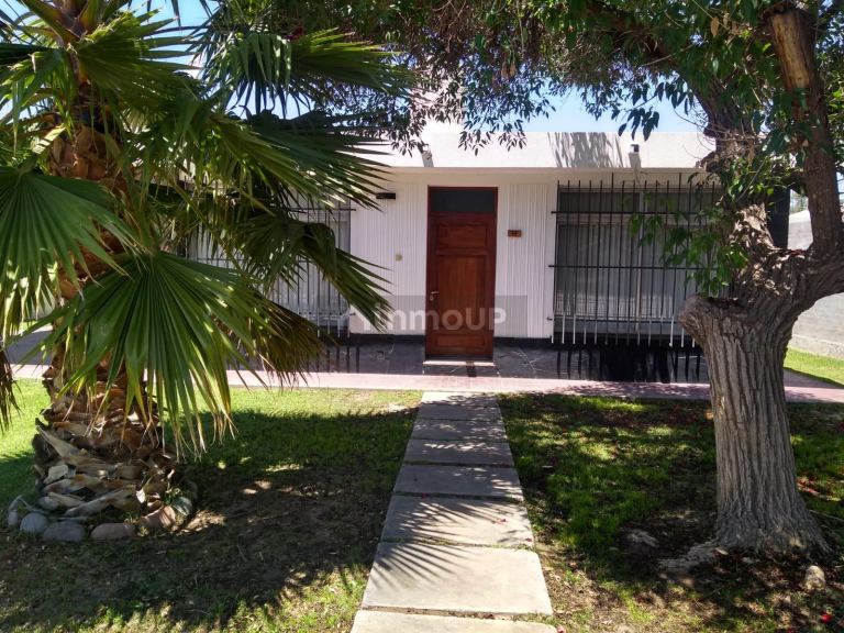 Casa en Alquiler en Maipu, Mendoza