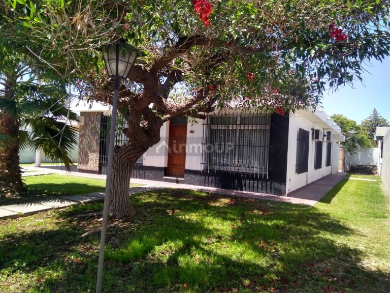 Casa en Alquiler en Maipu, Mendoza