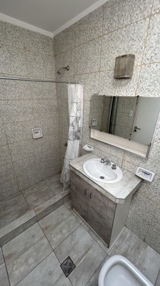 Local Comercial en Alquiler en Maipu, Mendoza