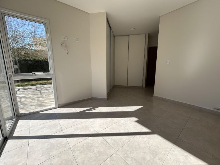 Casa en Alquiler en Maipu, Mendoza