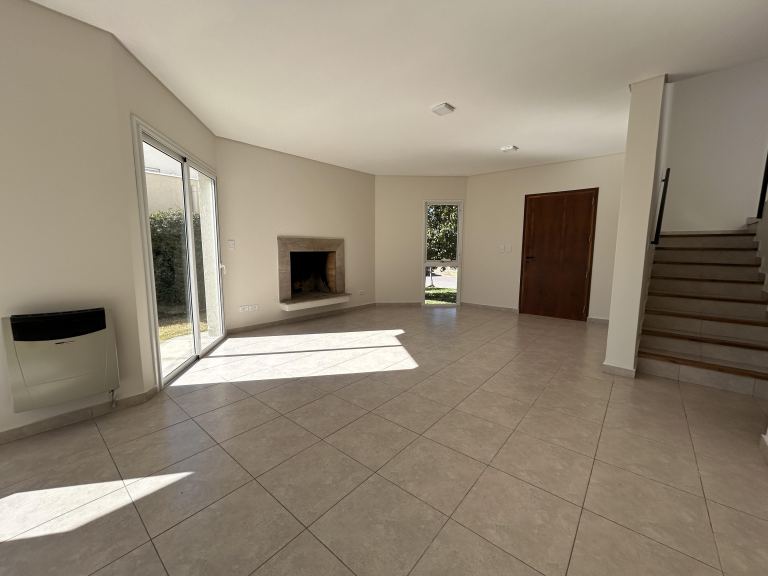 Casa en Alquiler en Maipu, Mendoza