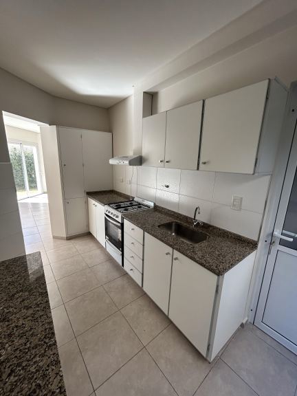 Casa en Alquiler en Maipu, Mendoza