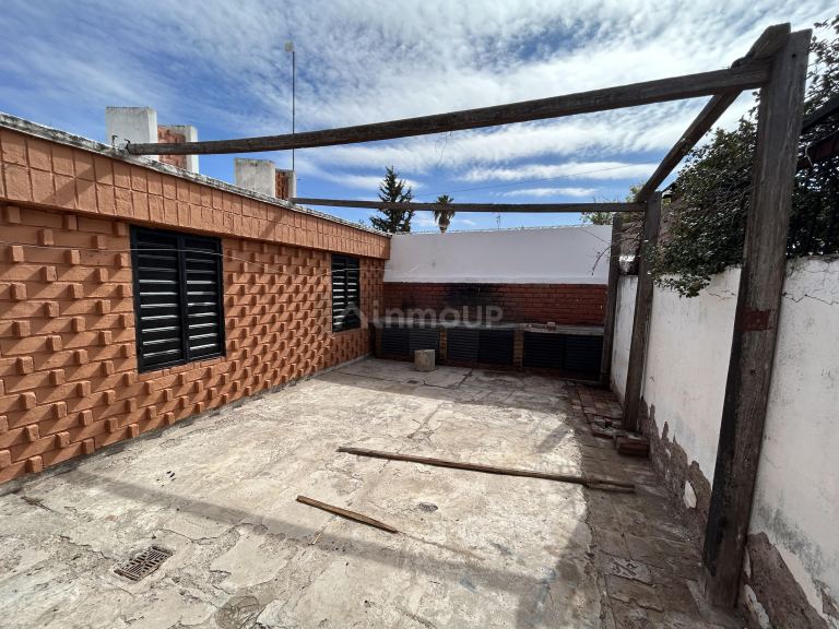 Casa en Alquiler en Maipu, Mendoza