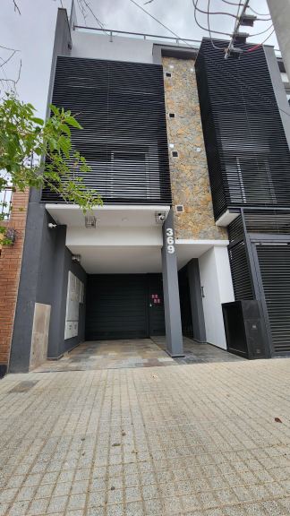 AVENIDA INGENIERO CIPOLLETTI 369, DPTO. 8