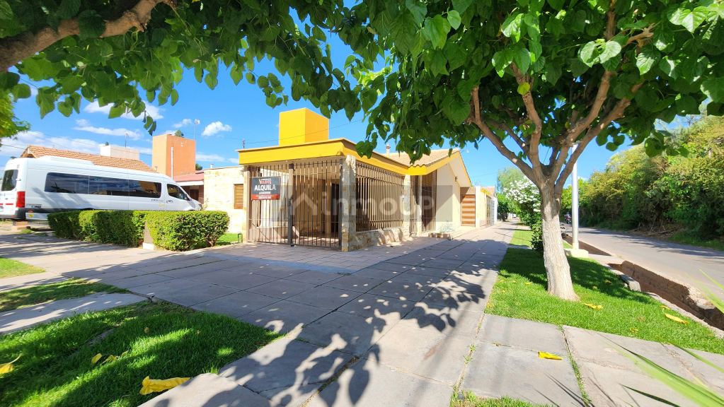 Casa en Alquiler en Maipu, Mendoza