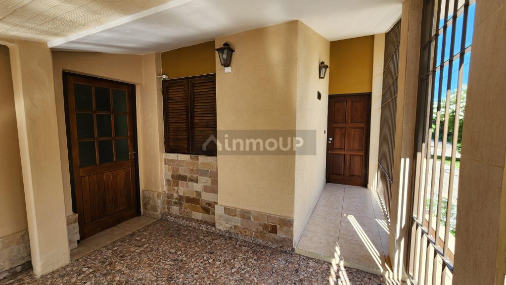 Casa en Alquiler en Maipu, Mendoza