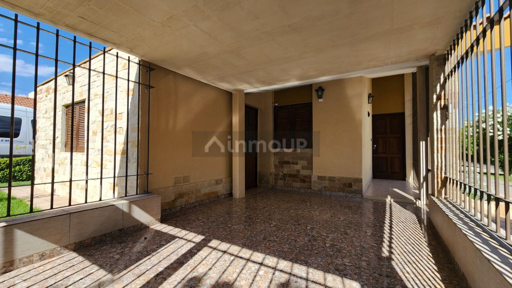 Casa en Alquiler en Maipu, Mendoza