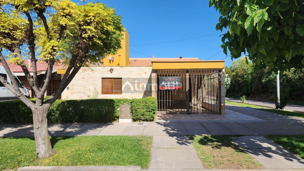 Casa en Alquiler en Maipu, Mendoza