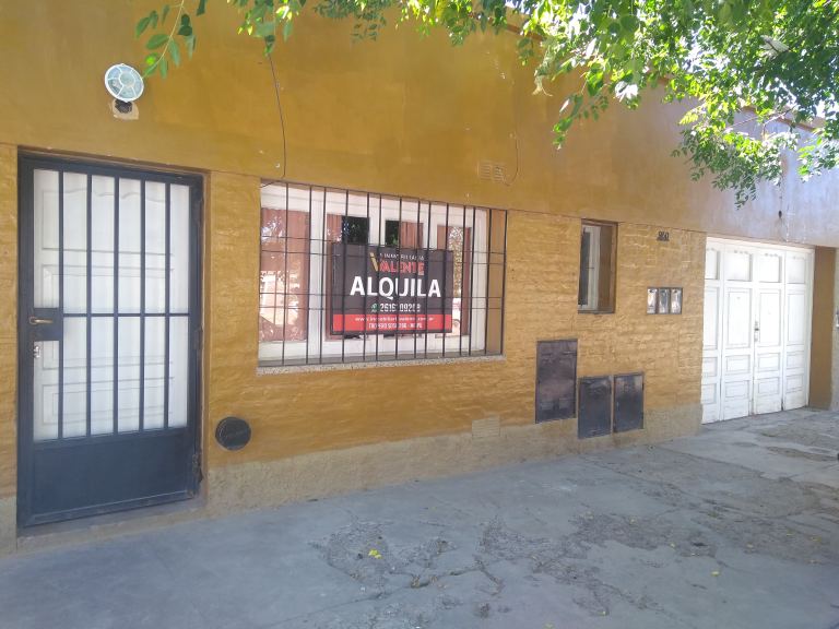 VIDAL SERRA N°960, DPTO N°1