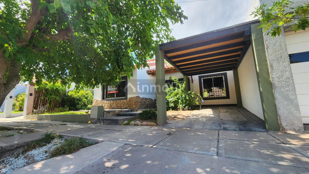 Casa en Alquiler en Maipu, Mendoza