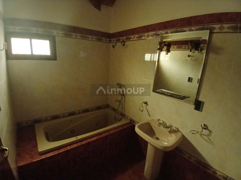 Casa en Alquiler en Lujan de Cuyo, Mendoza