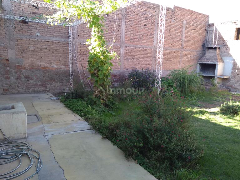 Casa en Alquiler en Maipu, Mendoza