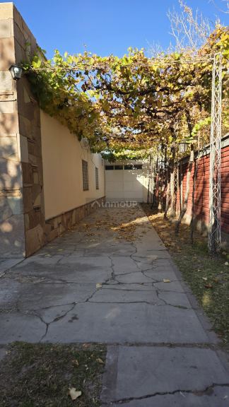 Casa en Alquiler en Maipu, Mendoza