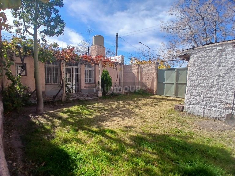 Casa en Alquiler en Maipu, Mendoza
