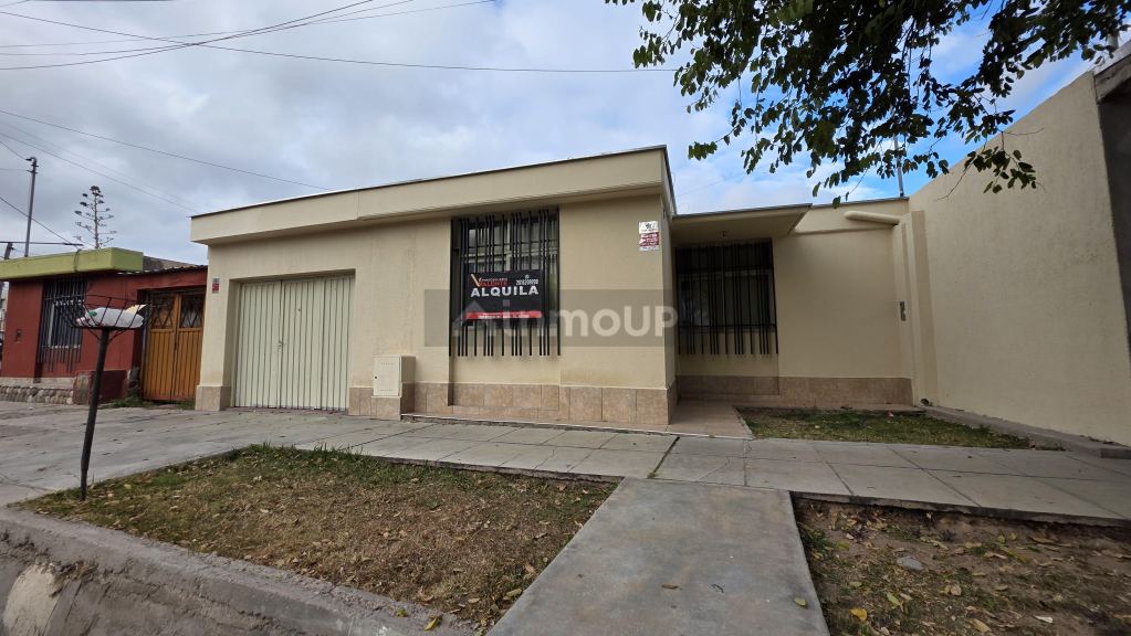 Casa en Alquiler en Maipu, Mendoza
