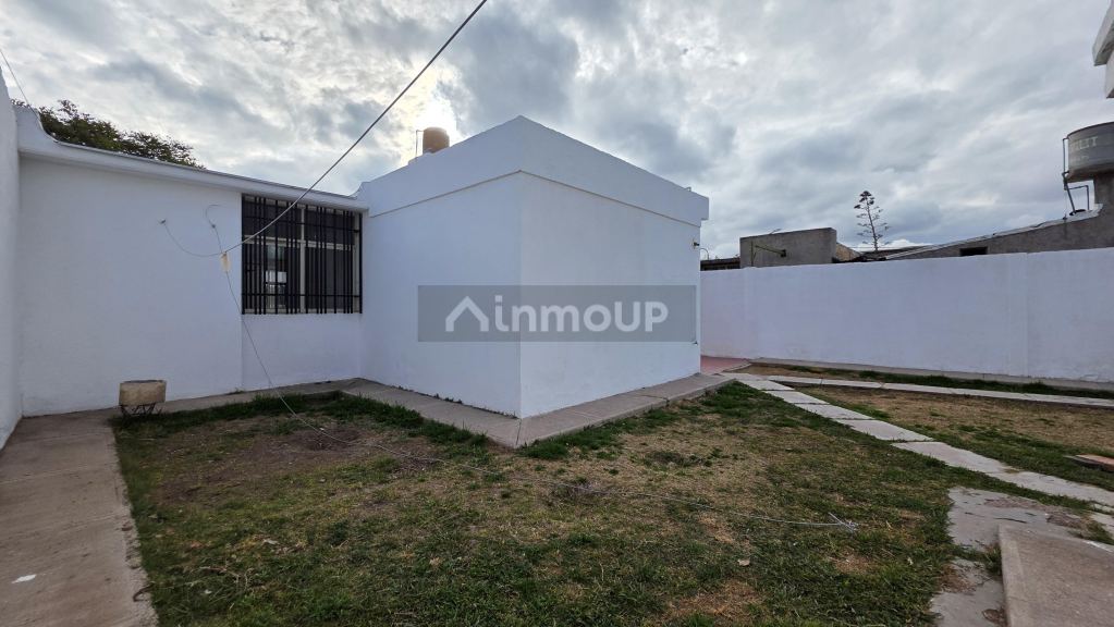 Casa en Alquiler en Maipu, Mendoza