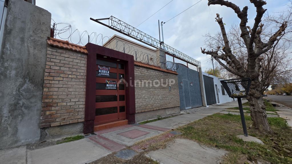 Casa en Alquiler en Maipu, Mendoza