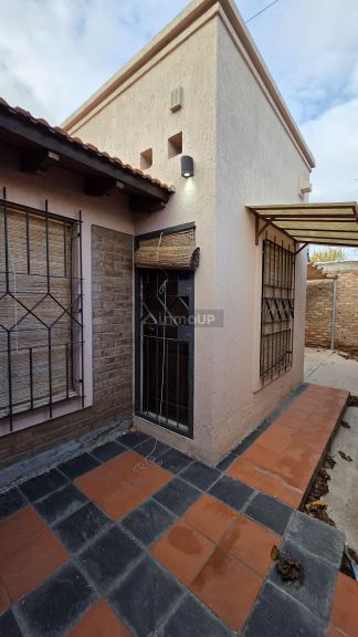 Casa en Alquiler en Maipu, Mendoza