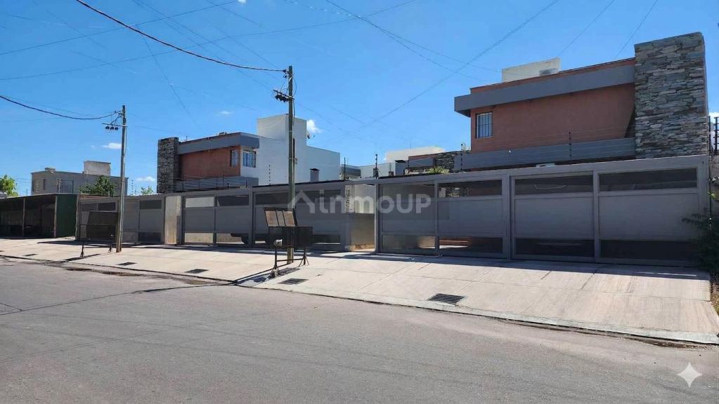 Departamento en Venta en Maipu, Mendoza