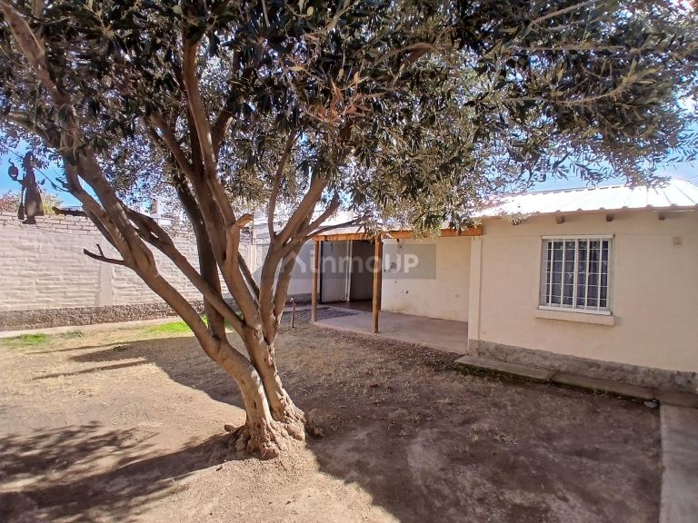 Casa en Alquiler en Maipu, Mendoza
