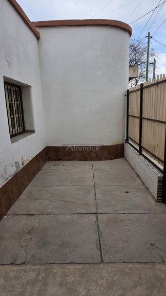 Maipu Lemos 44